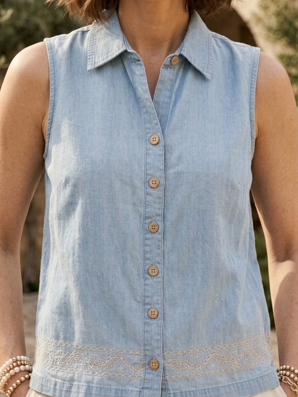 Vintage Cotton Sleeveless Denim Shirt L Embroidered Wood Bead Blouse Vest Top